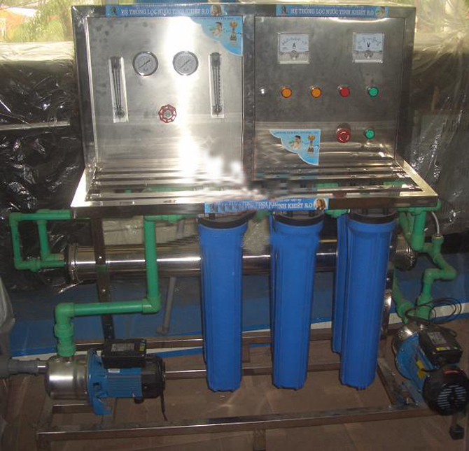 Dây chuyền lọc nước tinh khiết RO 200 lít/h 